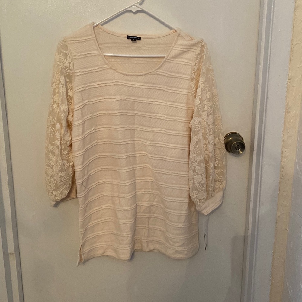Nude sweater
